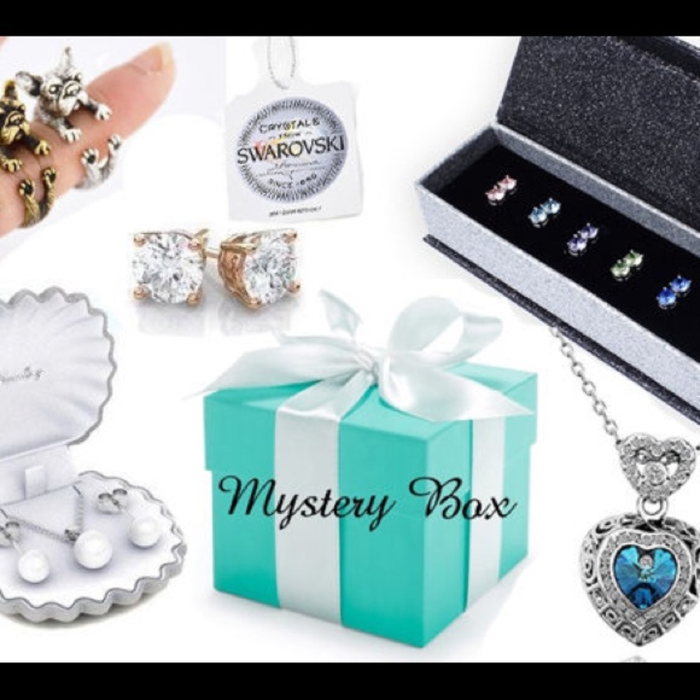 VALUE PACK 5 piece jewelry accessories mystery box